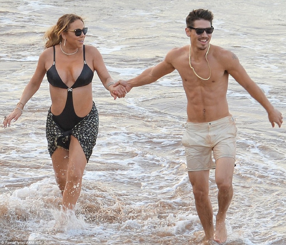 Mariah Carey yatandukanye n’umukunzi we bari bamaranye imyaka irindwi