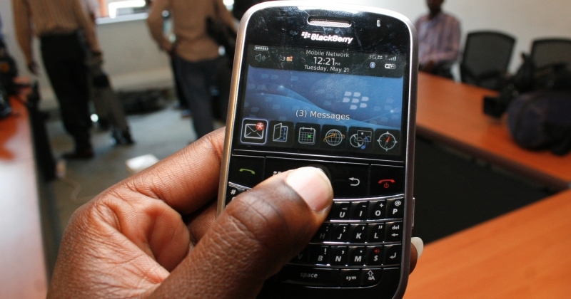 Umubare w’abatunze telefone ngendanwa mu Rwanda waratumbagiye
