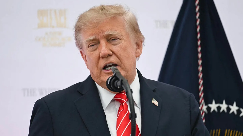 Trump yatashye imbokoboko mu bihembo byitiriwe Nobel