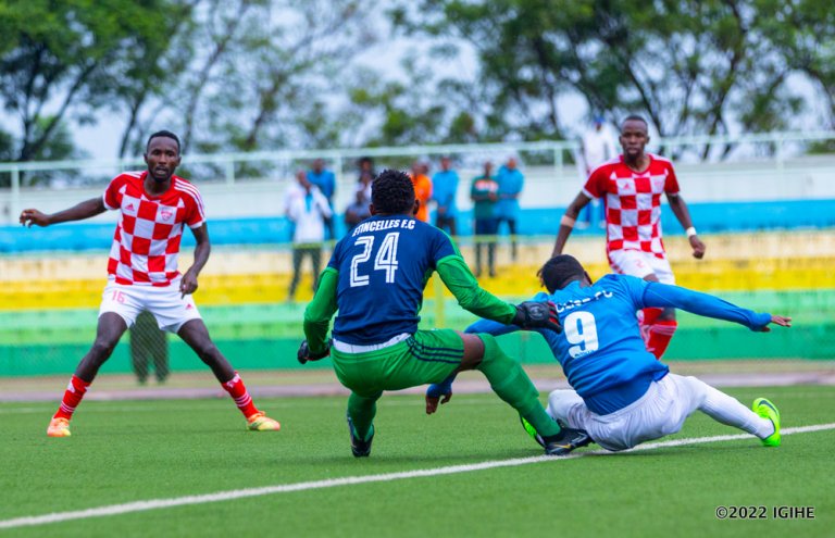 Police FC yatsinze Etincelles FC 2-1 (Amafoto)