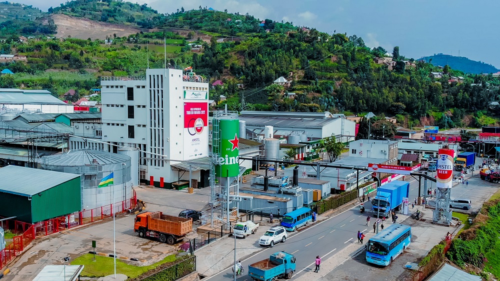 Bralirwa mu rugamba rwo kurwanya ihungabana ry’ibidukikije riterwa n’amazi yanduye