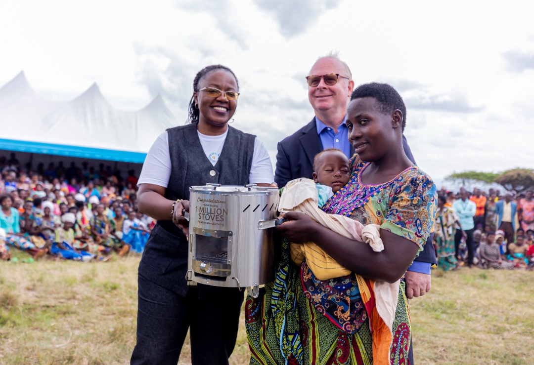 Ingo zisaga miliyoni ebyiri zizahabwa rondereza: U Rwanda mu rugamba rwo kugabanya ikoreshwa ry’amakara n’inkwi