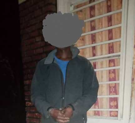 Burera: Polisi yafashe uwari winjije mu gihugu amasashe ibihumbi 120