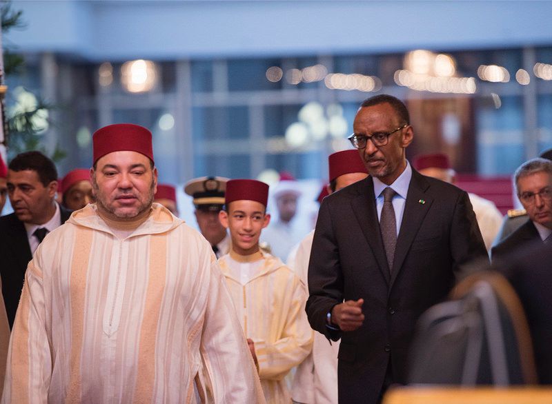 Perezida Kagame yihanganishije Umwami Mohammed VI wa Morocco wapfushije umubyeyi
