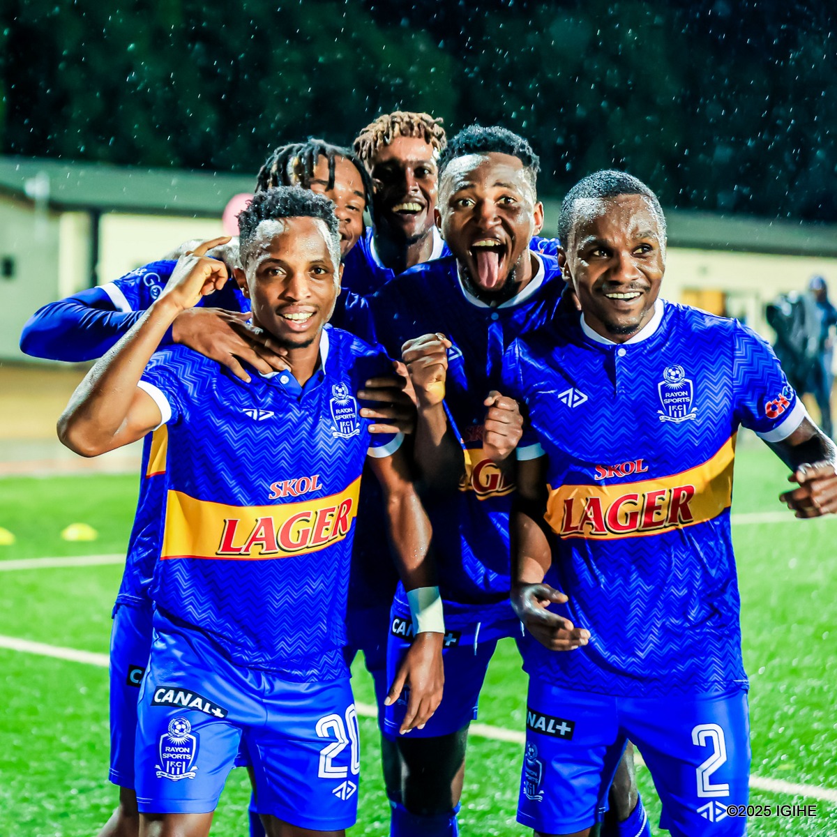 Rayon Sports yatsinze Police FC nta nkuru, yisubiza umwanya wa mbere muri Shampiyona (Amafoto)