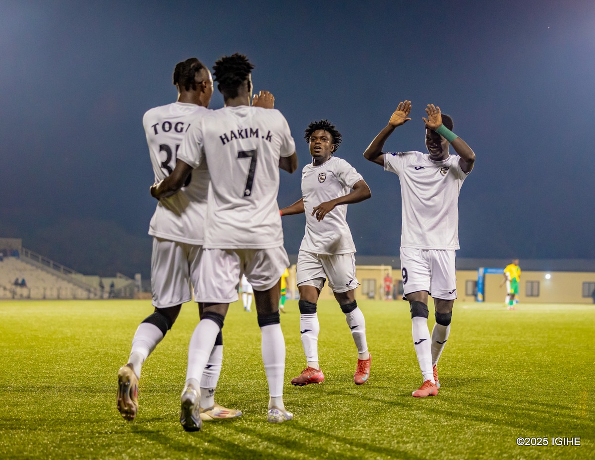 APR FC yatsinze Gicumbi FC nta nkuru; uko umukino wagenze (Amafoto)