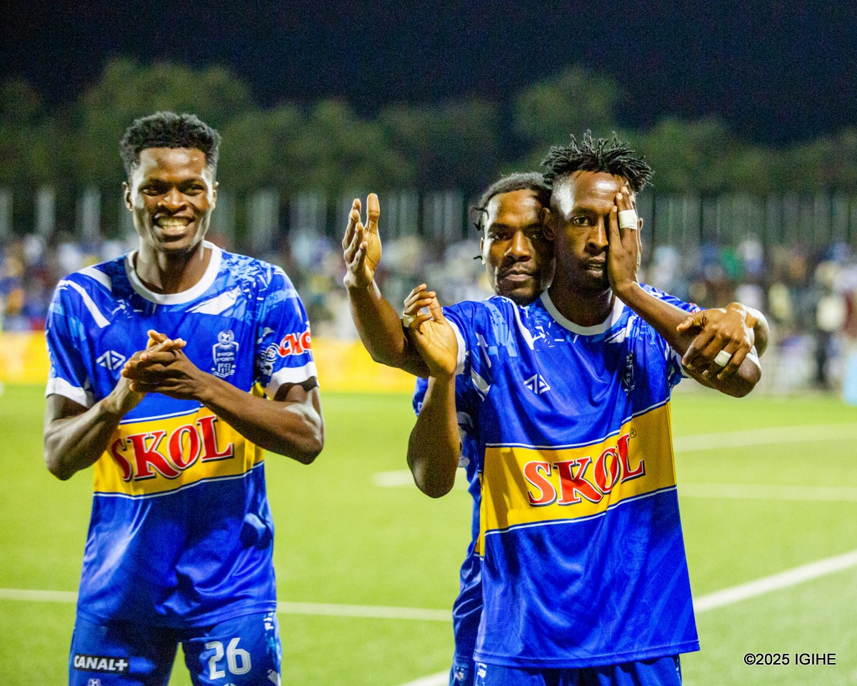 Habimana yafashije Rayon Sports gutsinda Amagaju FC y'abakinnyi 10; uko umukino wagenze (Amafoto)