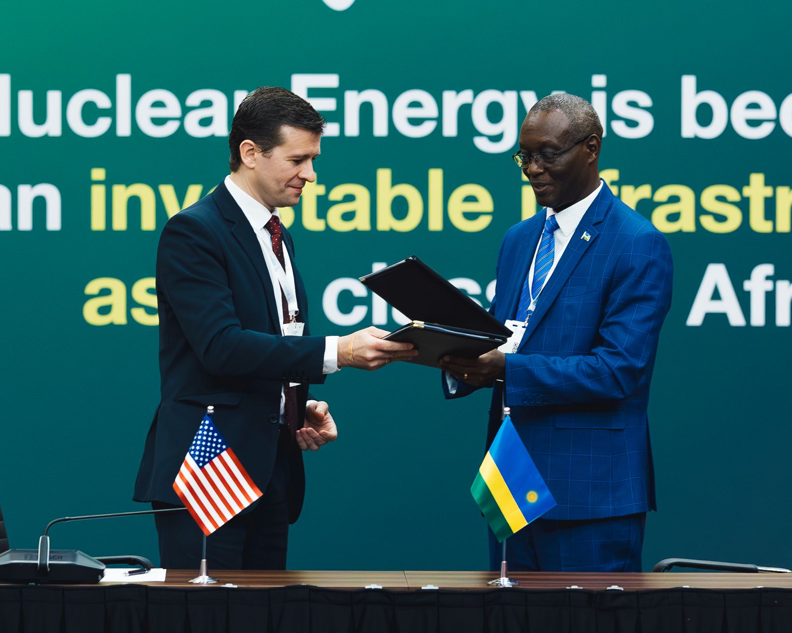 Sobanukirwa amasezerano u Rwanda rwasinye y’ikoranabuhanga ribyaza ingufu za nucléaire amashanyarazi