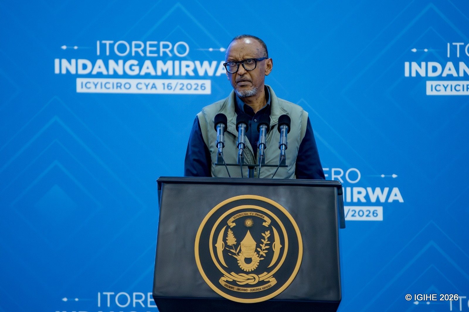 Twagombaga guhangana- Perezida Kagame kuri Habyarimana wanze ko impunzi z’Abanyarwanda zitaha