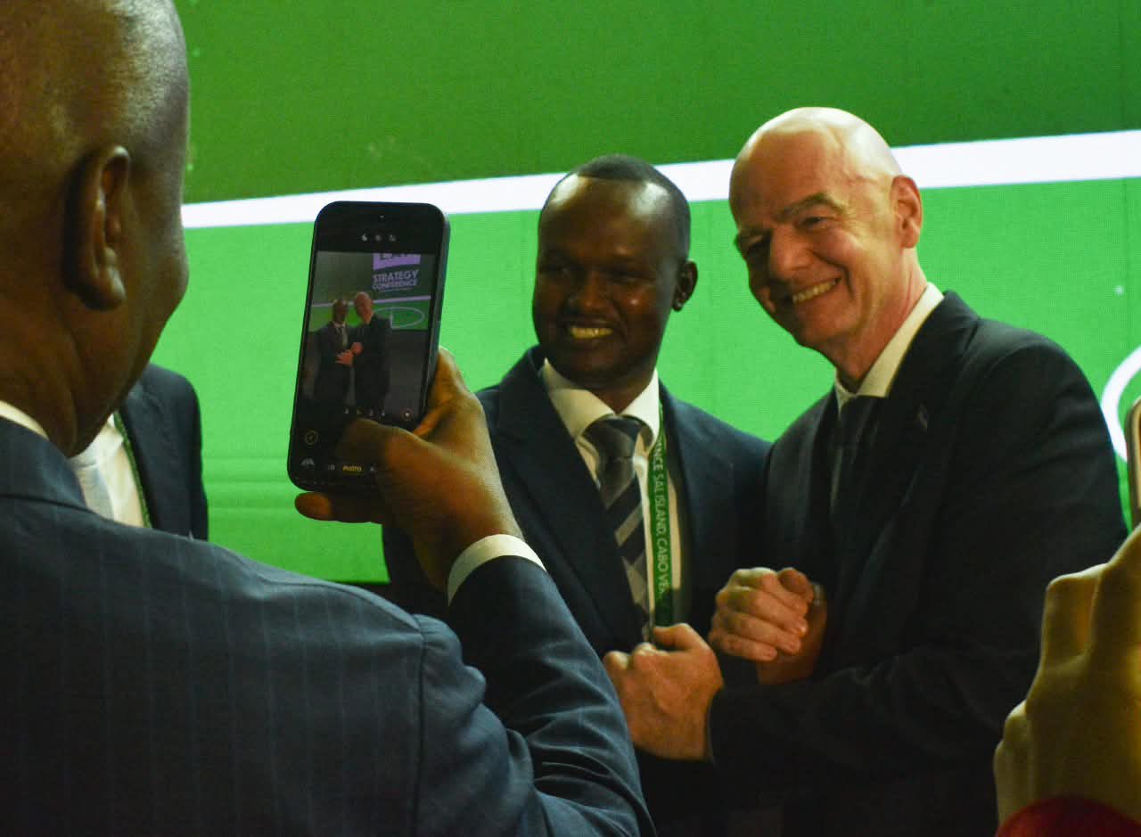 FERWAFA na CAF inyuma ya Infantino