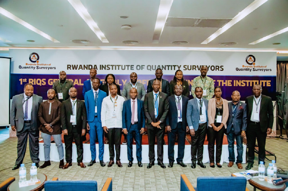 Ubwo hatangizwaga urugaga rw'Abahanga mu kubara, kugena no kugenzura ingano y'ibintu n'ibiciro mu bwubatsi mu 2023