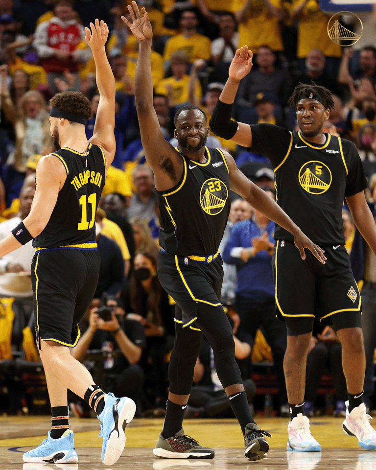Nyuma yo gutsinda imikino itatu ya mbere, Golden State Warriors yahise izamura amahirwe yo gutwara igikombe