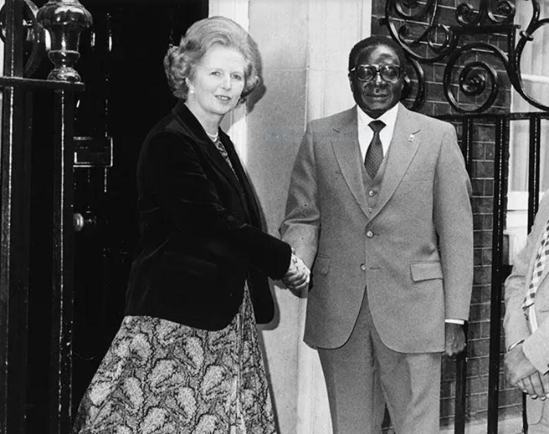 Margaret Thatcher, wabaye Minisitiri w’Intebe w’u Bwongereza asuhuza Mugabe mu 1980