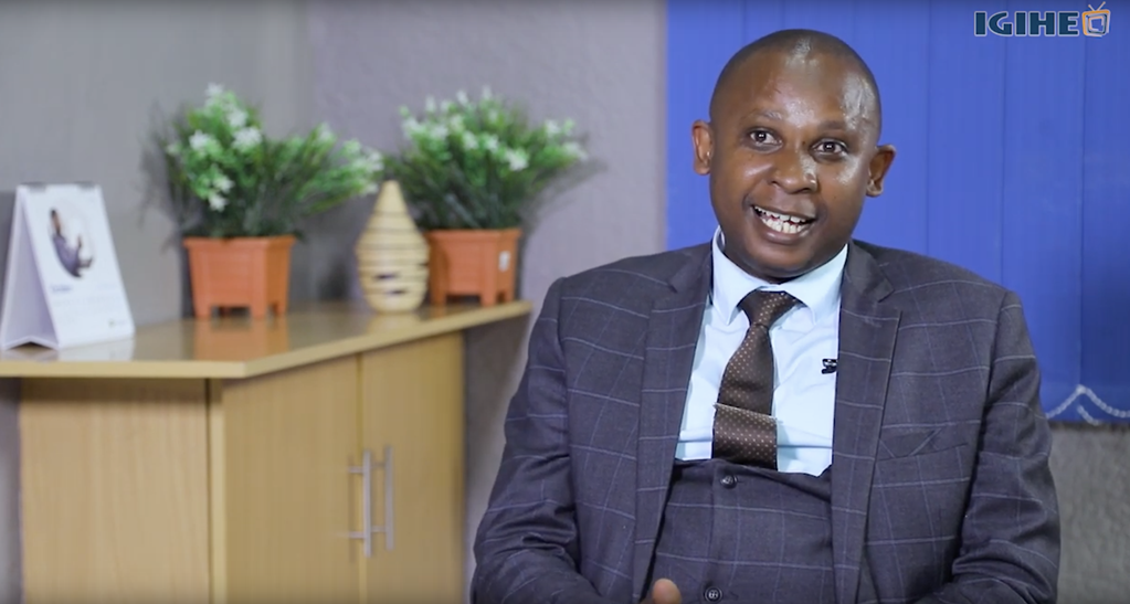 Pasiteri Niyonshuti Théogène yanyuze mu buzima bwo ku muhanda, ari nabyo byatumye yiyemeza gutanga ubutumwa burimo n'ubuhumuriza abari aho yahoze ko Yesu ariwe wabaruhura