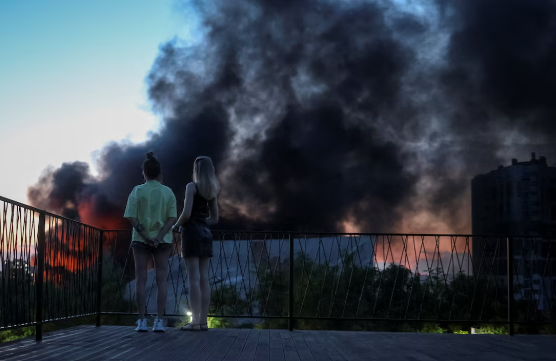 Zelenskyy yavuze ko azayobora igihugu kugeza igihe intambara izarangirira