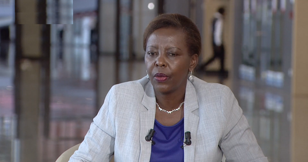 Minisitiri Mushikiwabo mu kiganiro n’abanyamakuru Françoise Joly wa TV5, Sophie Malibeaux wa RFI na Christophe Ayad wa Le Monde