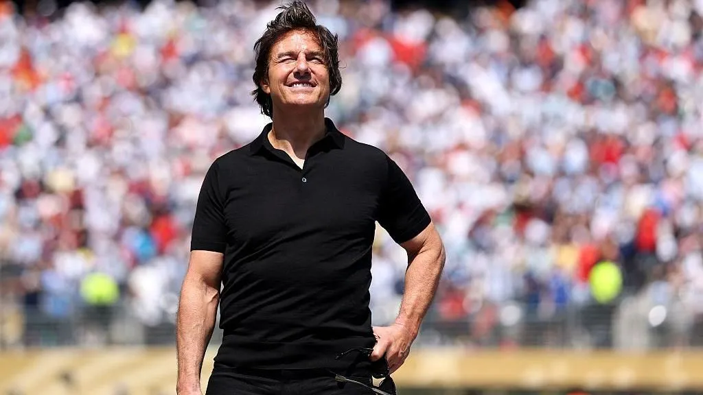 Umukinnyi wa filime Tom Cruise yagaragaje akamaro k'umupira w'amaguru mu guhuza abantu