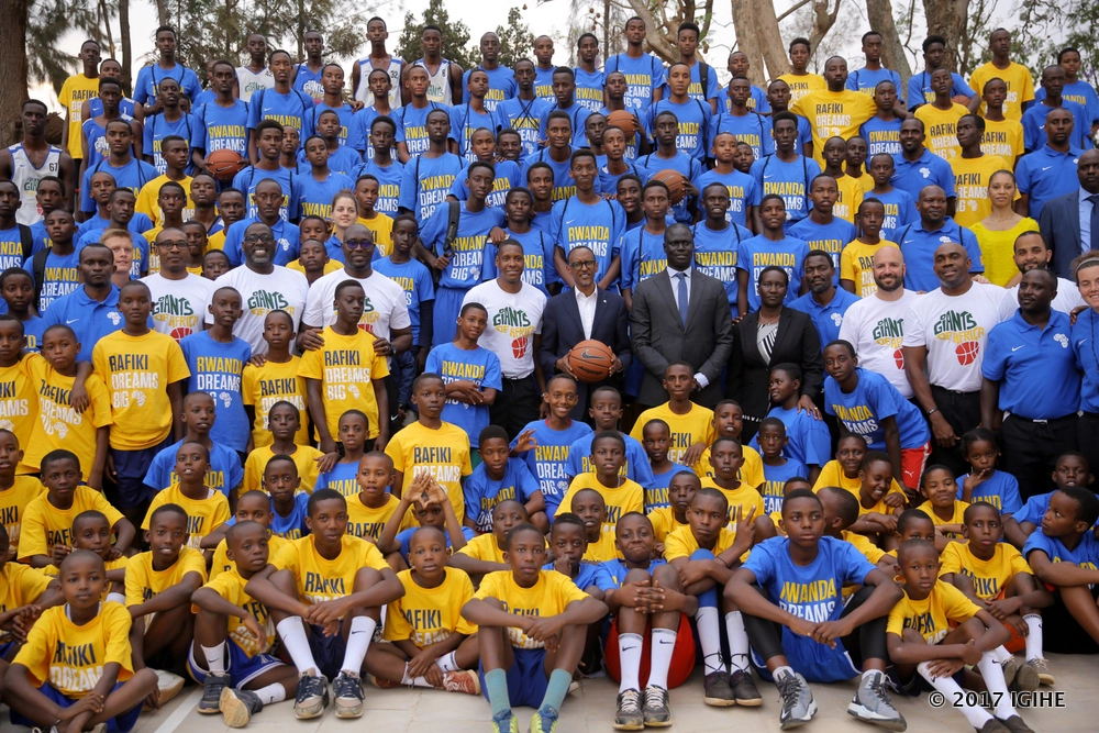 Giants of Africa imaze gutoza Basketball abana ibihumbi 40 muri Afurika