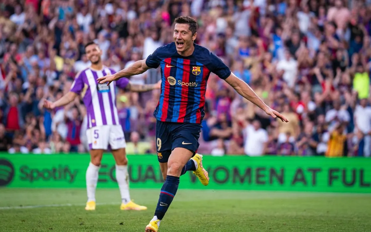 Rutahizamu mushya Lewandowski yafashije FC Barcelona gutsinda ibitego 4-0 Real Valladolid