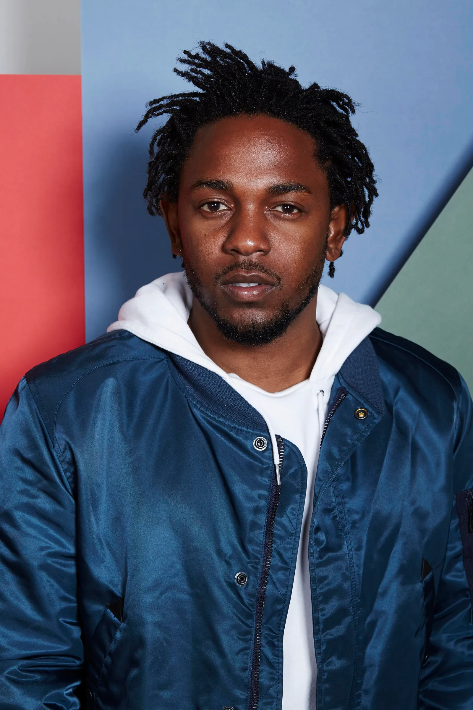 Kendrick Lamar yabwiye J. Cole na Drake ko abarenze, ari we muraperi rukumbi uba muri Amerika