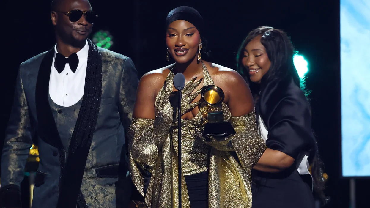 Tems yahawe igihembo muri Grammy Awards